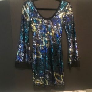 Scoop neck Sequin Dress
